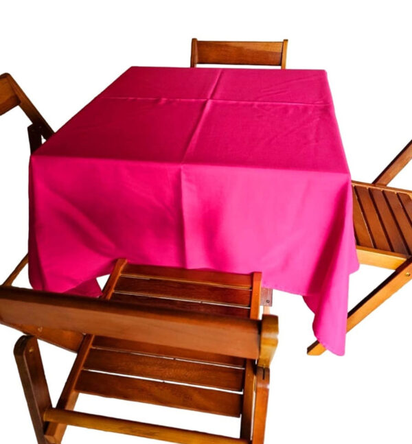 Toalha em Oxford rosa pink quadrada 1,50 m.