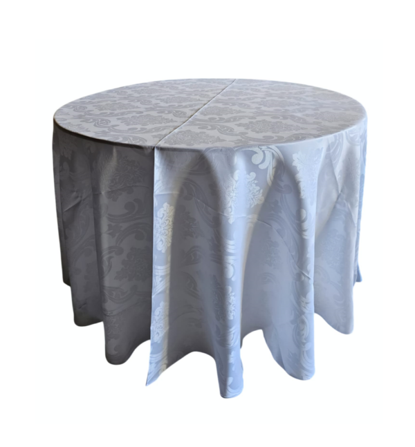 Toalha em Jacquard branca redonda 2,60 m de diâmetro.